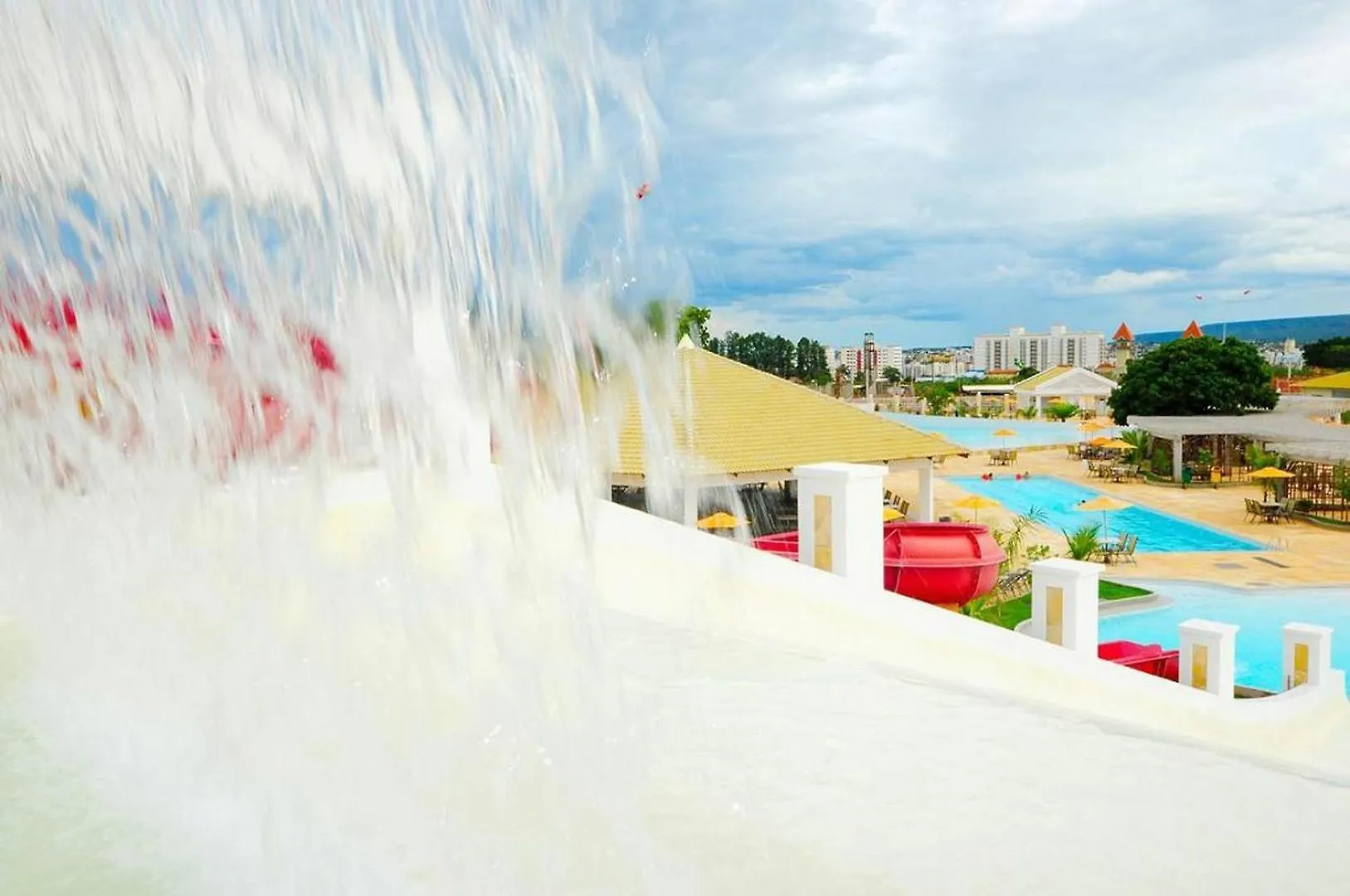 Lacqua Diroma Parque Piscina De Ondas Contagem 0*,  Brazil